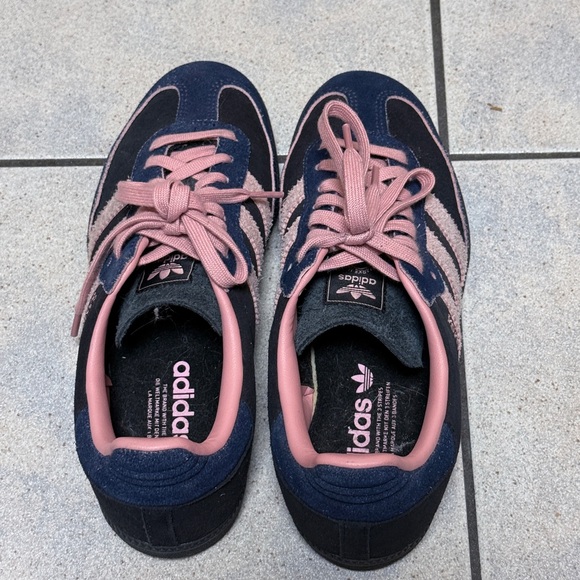 adidas Samba Suede Sneakers in Navy & Pink - Picture 3 of 3